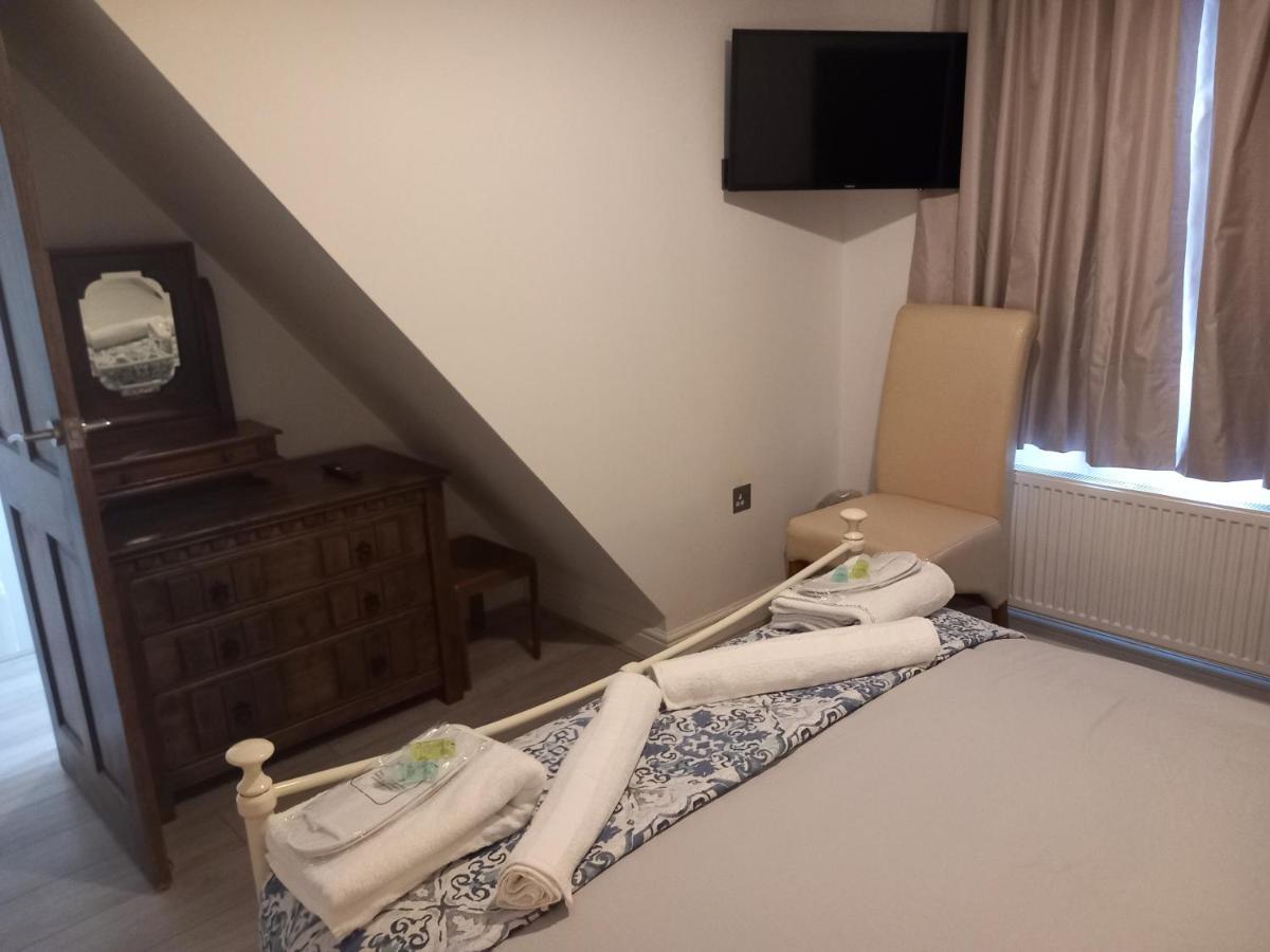 Luxury Holiday Home, Near Beach Southend-on-Sea Eksteriør bilde